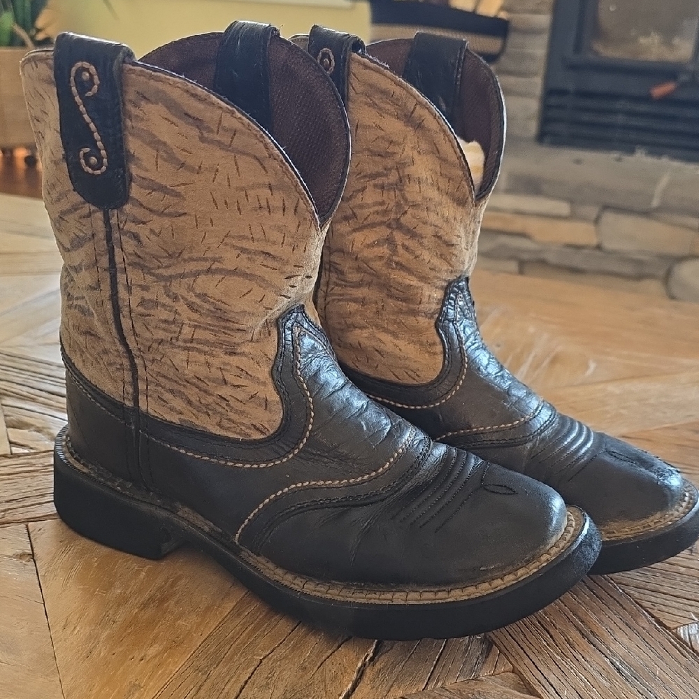 JUSTIN Gypsy leather cowboy boots! 7.5